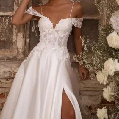 Sweet Satin Flower Delicate Corset Wedding Dress A Line Bow Side Slit Bride Gown - Image 1 of 4