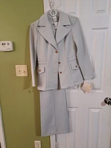 Women's Pants Suit Size 4 - Picture 1 of 4