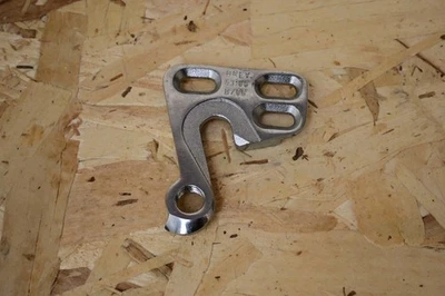 Vintage Rare NOS Gios Compact Rear Dropout Soare Part Forcellino Posteriore  - Immagine 1 di 4