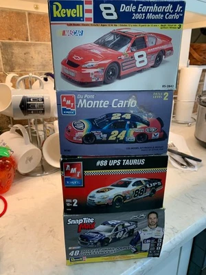 Lote de 4 kits Nascar 1/24: Earnhardt Jr., Johnson, 1/25 Gordon, Jarrett - ¡GUAU! Foto 1 de 4