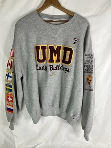 Vintage Minnesota Duluth UMD Womens Hockey Sweatshirt Size XL Customized - Picture 1 of 21