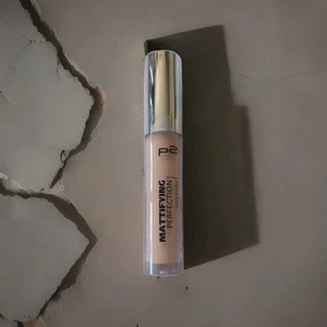 p2 MATTIFYING PERFECTION Concealer. 025 Perfect Sand - Bild 1 von 3