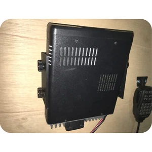 Soporte de montaje en pared para base transceptor digital Icom ID-5100 - Imagen 1 de 9