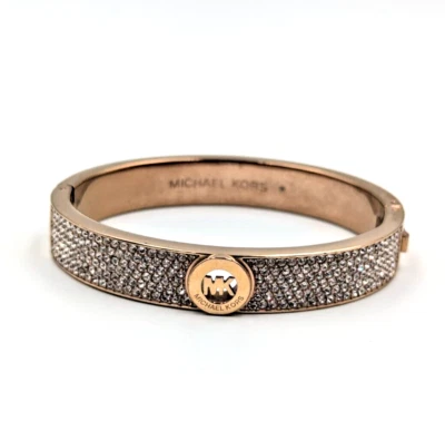 Brazalete Brazalete Michael Kors Tono Dorado Pavé Estrás Logo MK 6.5" Foto 1 de 4