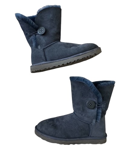 Stivali UGG Bailey Button blu navy scamosciati shearling piatti made in USA US 7