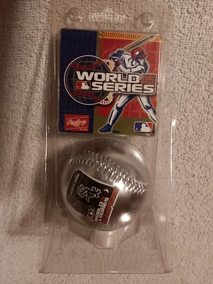 Rawlings Chicago White Sox Silver Baseball World Series Champions 2005 - Image 1 of 4