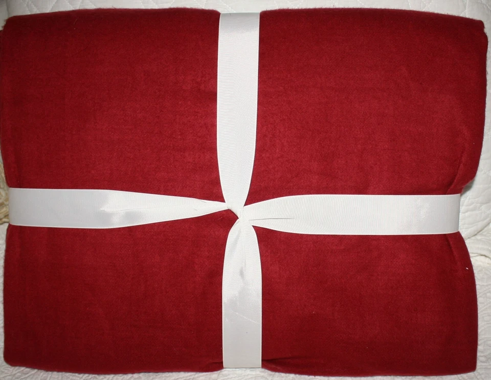 POTTERY BARN MONOGRAMMABLE FRINGED BLANKET - 红色 — 第 1/1 张图片