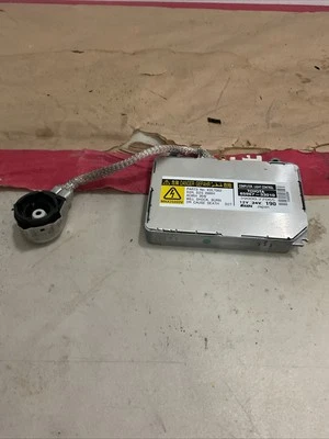 99-06 LEXUS Gs300 Sc430 HEADLIGHT XENON BALLAST CONTROL UNIT - Image 1 of 4