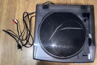 Aiwa Stereo Turntable System Model PX-E860U - Image 1 of 4