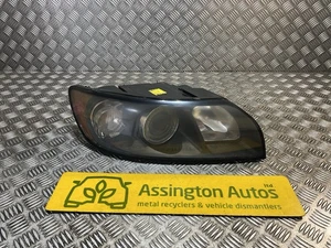 2004-07 Volvo V50 PRE FACELIFT Offside Driver Headlight 30698880 - Picture 1 of 13