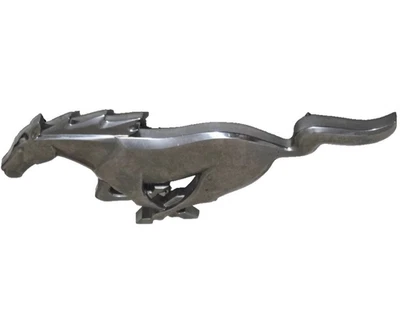 Emblema de parrilla para Ford Mustang 2010-2014 AR33-8A224-ABW OEM | Insignia de pony delantera Foto 1 de 4