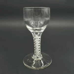 ANTIQUE GEORGIAN 4.25” DRINKING GLASS OPAQUE TWIST STEM c1770 - Picture 1 of 14