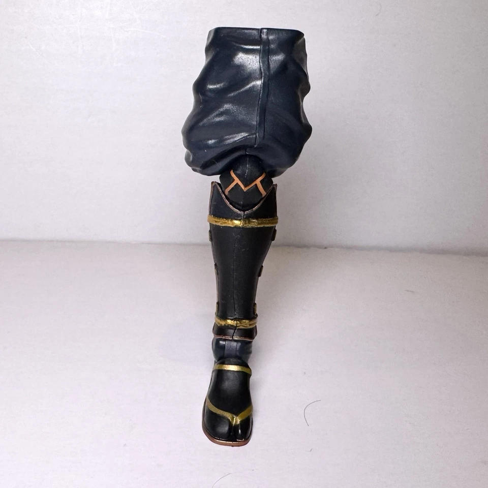Mattel DC Multiverse Ninja Batman BAF Pieza Pierna Derecha Foto 1 de 1