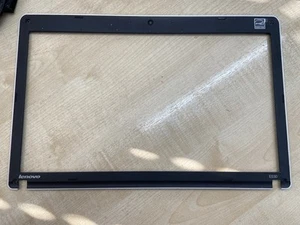Lenovo Thinkpad Edge E530 E535 LCD Screen Bezel Surround Cover Trim AP0NV000I00 - Afbeelding 1 van 2