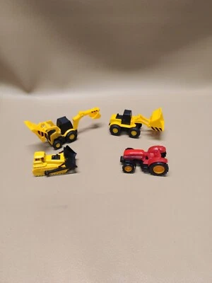 Lote vintage de pequeños vehículos de construcción y servicio  Foto 1 de 4