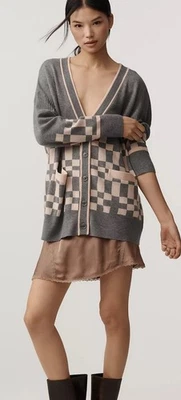 Cárdigan Anthropologie Maeve Grande Bolsillos con Botones Cuadros Gris Rosa S Nuevo con Etiquetas Foto 1 de 4