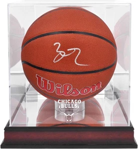 Lonzo Ball Bulls Signed Wilson Team Logo Ball w/Mahogany Logo Display Case - Picture 1 of 1