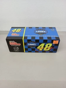 2003 Jimmie Johnson Lowes 1:24 car RC Racing Champions Authentics - Picture 1 of 2
