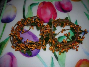 NWOT Pip Berry Candle Ring Orange Rust 4" Small 2 Wreaths Primitive Floral Decor - Picture 1 of 2