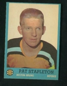1962-63 Topps Hockey 8 Pat Stapleton Bruins Excelente+ 21157 - Imagen 1 de 2