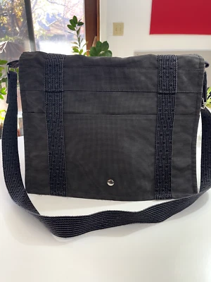 VINTAGE HERMES TOILE FOURRE TOUT BESACE MM  CROSSBODY BAG EXCELLENT CONDITION - Image 1 of 4