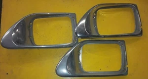International Headlamp BEZEL Driver Side 20-5364H4 / 61A-1709-0075 LOT OF 3 - Picture 1 of 8