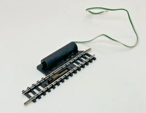 N Scale Trix 4969 Operating Uncoupling Straight Track - Picture 1 of 4