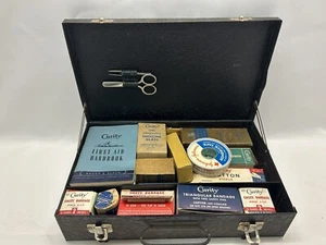 Vintage Curity Erste Hilfe Set Industrie Metallkiste mit NOS Artikeln - Bild 1 von 3
