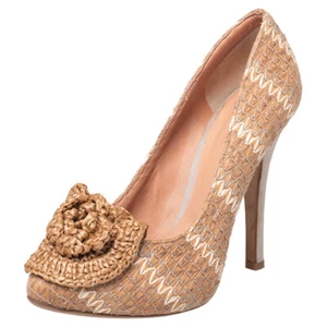 Zapatos de salón Dolce & Gabbana beige raffia y flores de tela talla 39 - Imagen 1 de 8