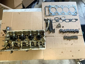 2004-2005 BMW 745i 645ci 545i 4.4L RIGHT SIDE ENGINE CYLINDER HEAD OEM - Picture 1 of 12