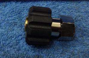 ADAPTADOR DE TORNILLO COMPATIBLE JET WASH KARCHER 22MM HEMBRA X 3/8" BSP HEMBRA - Imagen 1 de 11