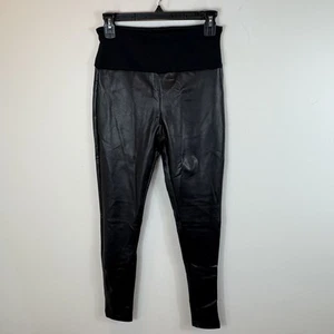 Assets by Spanx Kunstleder Leggings Gr. M - Bild 1 von 8
