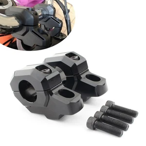 Morsetto supporto manubrio rialzo nero per Kawasaki Z900C Z900RS 2017-24 - Foto 1 di 8