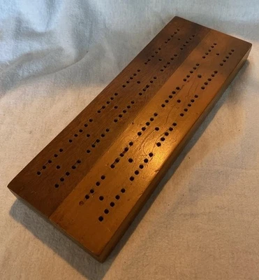 Traditional Vintage Wooden Cribbage Board - No Markers - Image 1 of 4