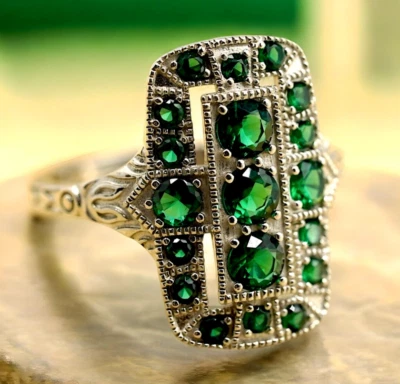 ВИНТАЖНОЕ СТИЛЬНОЕ КОЛЬЦО ИЗ ЧИСТОГО СЕРЕБРА 925 ПРОБЫ С ИМИТАЦИЕЙ ИЗУМРУДА РОДИЯ 1786 - Изображение 1 из 2