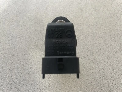 Mercedes-Benz E320 E430 W210 1996-2002 ~ sensor árbol de levas ~ A0041530728 Foto 1 de 3