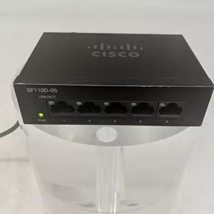 Cisco SF110D-05 5-Port 10/100 Desktop Network Switch - Picture 1 of 4