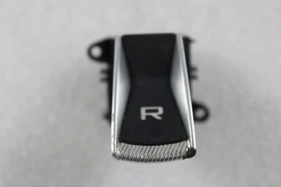 McLaren 720S, interruptor de marcha atrás, usado, P/N 14MA055CP Foto 1 de 4