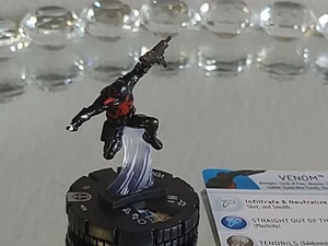 JAN04 Heroclix Deadpool set Venom (with tongue) #034 Rare figure w/card! - Picture 1 of 2