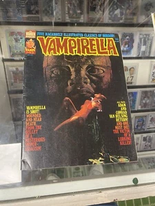 VAMPIRELLA #43 WARREN 1975 VAMPI SHOT! + "EASTER BUNNY MURDERS" & 3 MORE - Picture 1 of 9