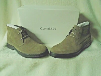 NIB Calvin Klein Rueben Calf Mns Suede Mid Top (Light Brown) Chukkas Boots Sz 11 - Image 1 of 4
