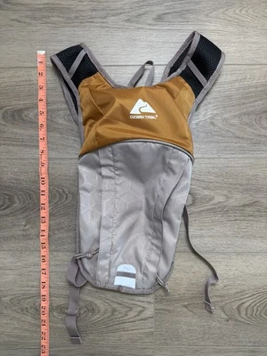 Ozark Trail Hiking Cycling Hydration Backpack Tan Brown 2 Liter NO WATER BAG INC - Image 1 of 4