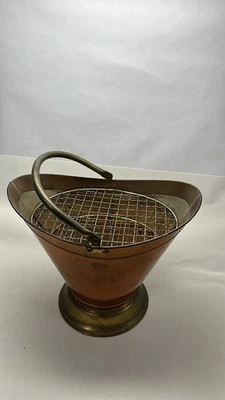 Vintage Copper & Brass Coal Scuttle Bucket with Handle & Inner Grate – Fireplace - Image 1 of 3