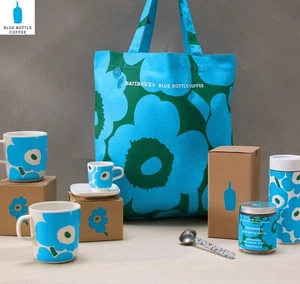 BOTTIGLIA BLU CAFFÈ × marimekko Unikko tazza tazza e piattino bicchiere ecc. GIAPPONE NUOVO - Foto 1 di 125