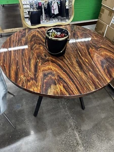 Brand New Circular Dining Room Table - Picture 1 of 3