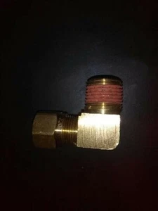 Imperial 90° Male Elbow Air Brake Fitting For Nylon Tubing, Brass, 1/2" x 1/2" - Picture 1 of 3