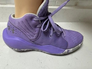 UNDER ARMOUR - Jet 3024794-501 Lilac Purple Basketball Shoes Youth Sz 6 - Picture 1 of 10