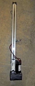 Actuador de cilindro lineal Parker RAE 22" TRAVEL 2423273 12/24V 1,81 IN LBS FUNCIONA - Imagen 1 de 2