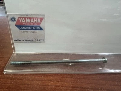 NUEVO NOS FÁBRICA YAMAHA CUBIERTA MOTOR PERNO 92501-06150-00 1965-66 YA6B Foto 1 de 2