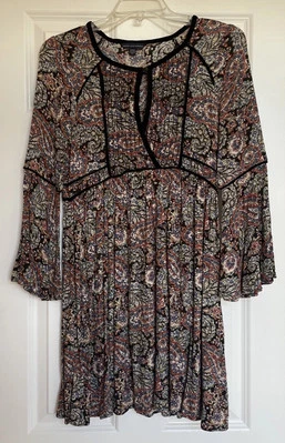 Vestido Babydoll American Eagle Cachemira Talla S Mangas Campana Plisado Corpiño Cerradura Foto 1 de 4